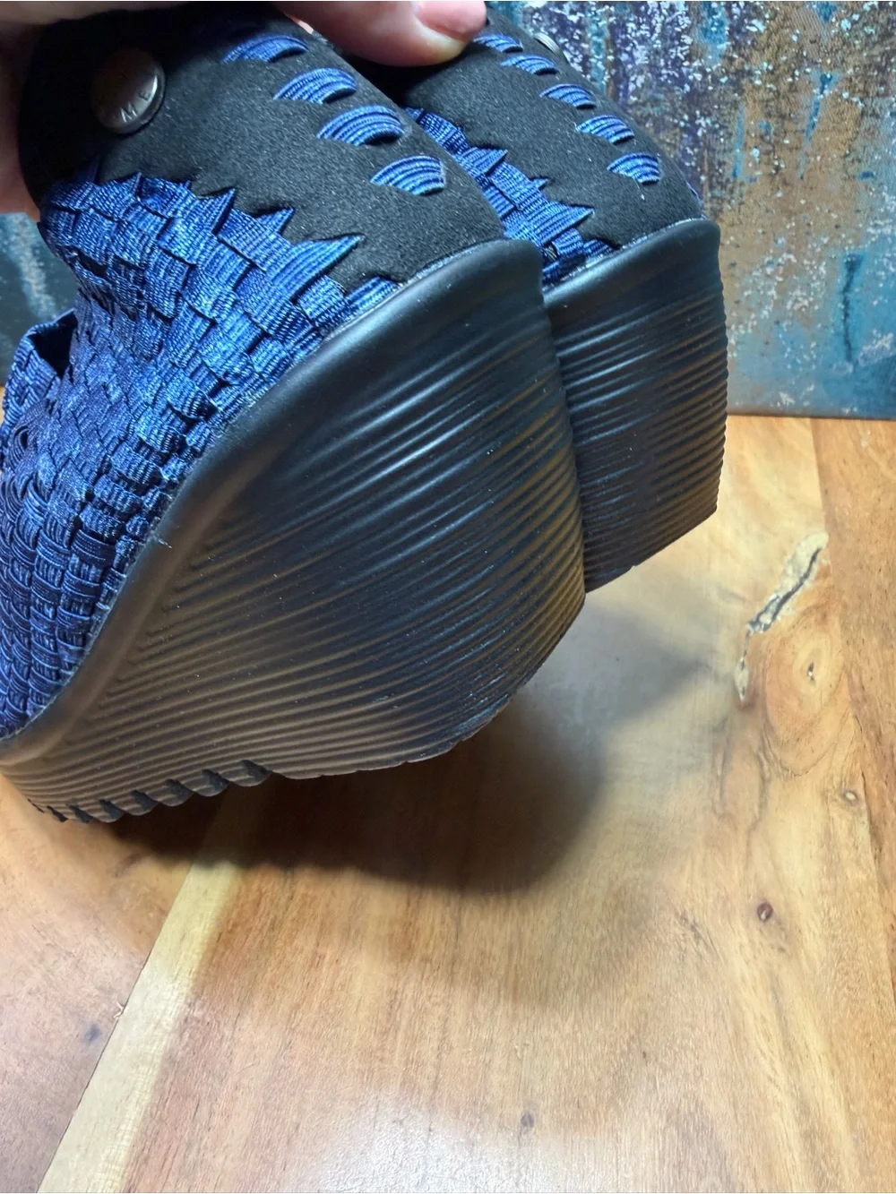 bernie mev. Comfort‎ Navy/Black Woven Wedge Heels NWOT